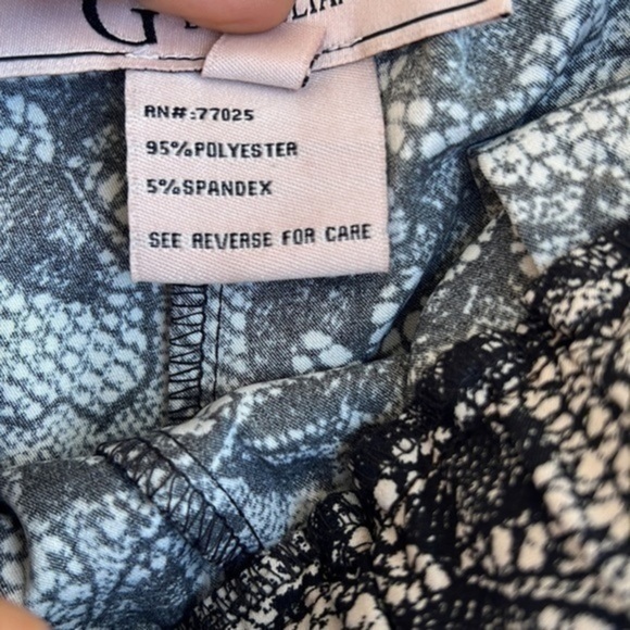 Disney‎ Alice Through The Looking Glass by Giuliana Womens Leggings Size 6 - Picture 6 of 11